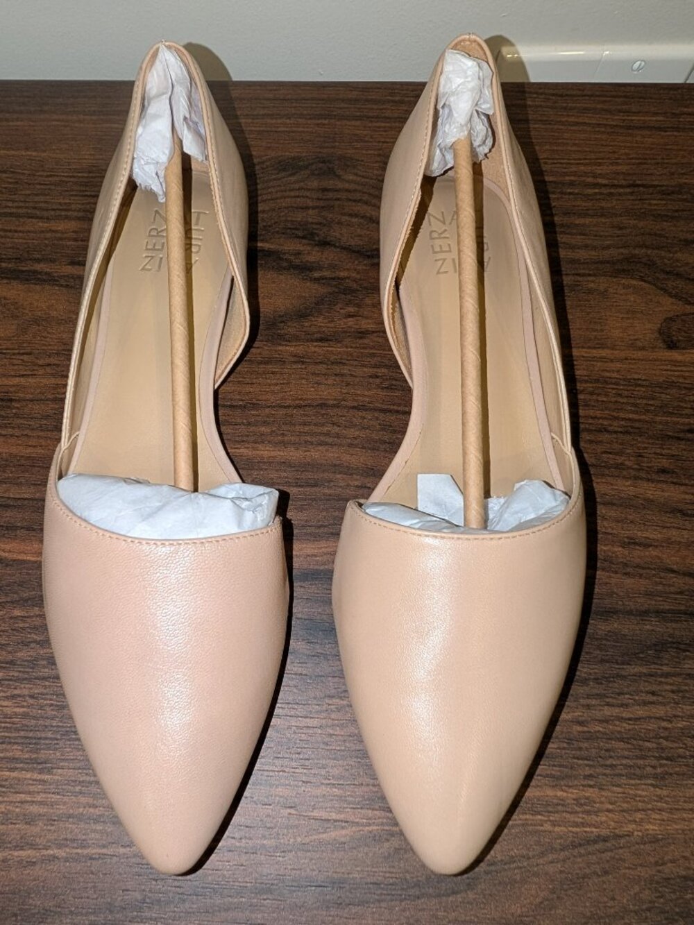 NIB Naturalizer Samantha Leather D’Orsay Pointed Toe Flats in Taupe – Size 9M
